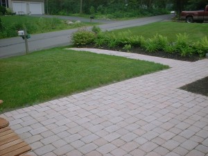 Walkway, Patio, Beds and Lawn in Derry, NH