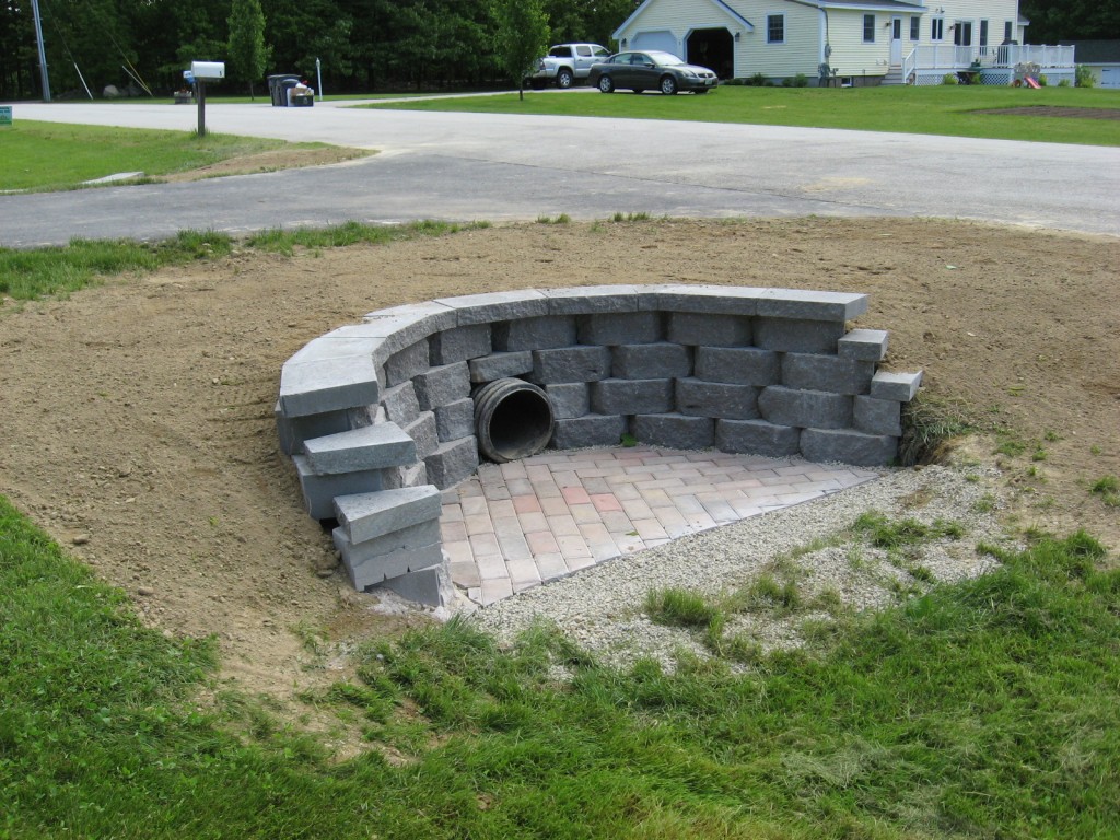 Walkway Retaining Wall Granite Steps And Brick Headwall Kingston Nh Labrie Property 9365