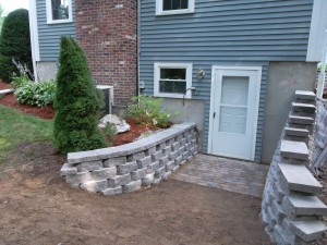 New walkway and retaining wall in Londonderry NH